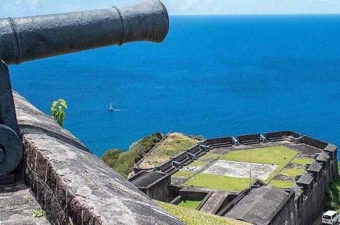 Best of St. Kitts Highlight Tour. - Stop 2: Romney Manor plantation grounds in the 30-minute window