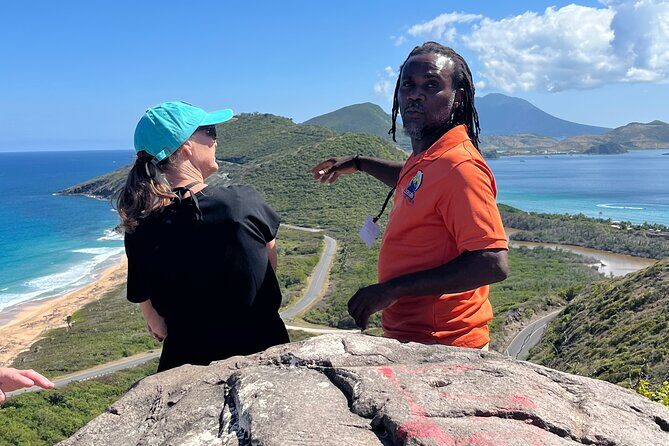 City Tour, Timothy Hill Lookout and South Friars Beach - Basseterre in a 3.5-hour sweep: squares, churches, and memorials