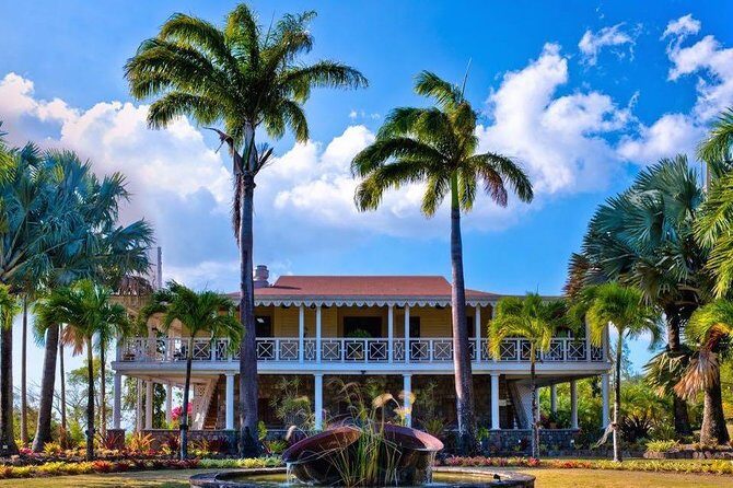Nevis Island Half-Day Tour - From ferry to Charlestown docks: how the morning starts