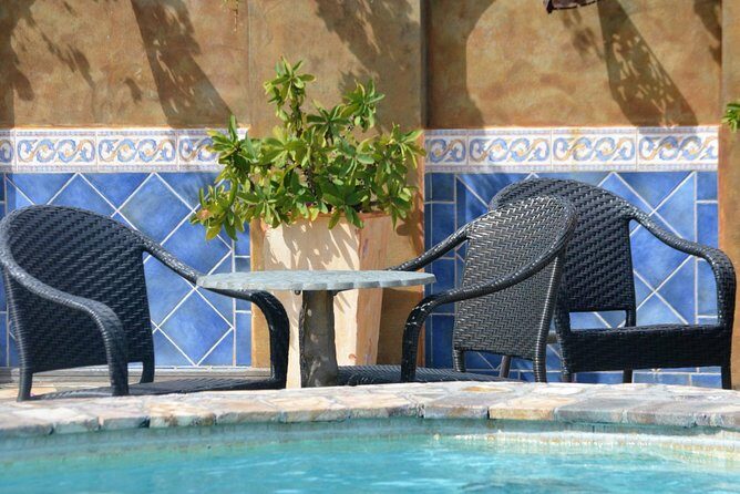 Palms Court Gardens and Restaurant Day Pass - Price and value: why $25 can work (and when it doesn’t)