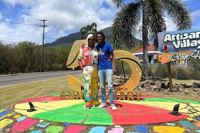 See It All {The Local Behind The Scenes Tour Of Nevis} - Pinneys Beach and Sunshine’s Beach Bar & Grill Lunch Plan