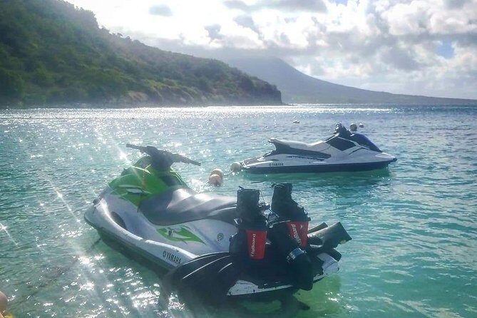 St Kitts Flyboarding Experience - 30 feet over St Kitts and the dolphin-style water technique