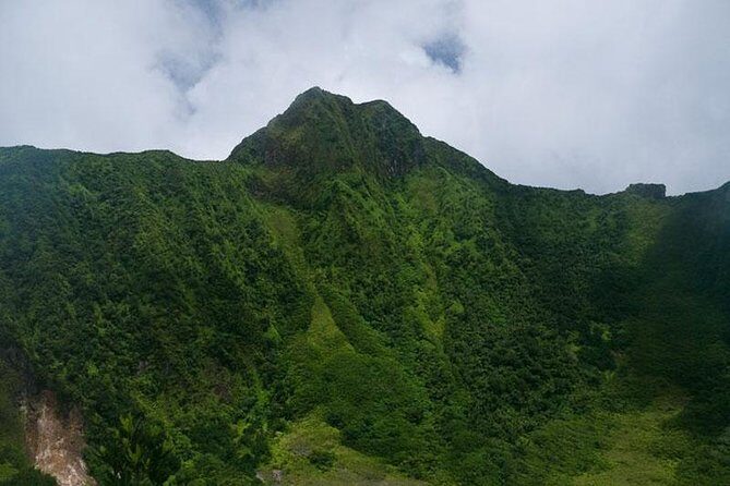 Volcano Hike in St. Kitts - Price and value for a guided Mount Liamuiga climb